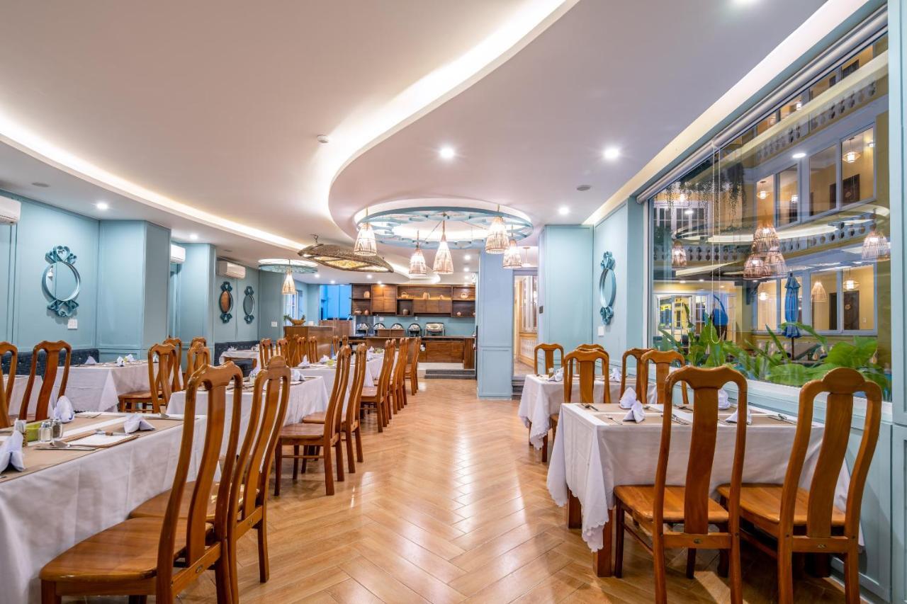 Triple Riverside Hoian 3* Hoi An