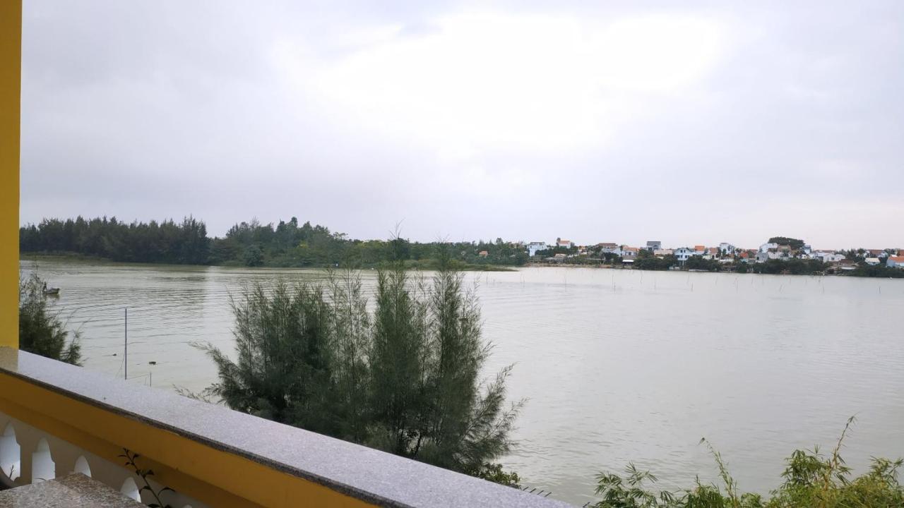 Hotel Triple Riverside Hoian