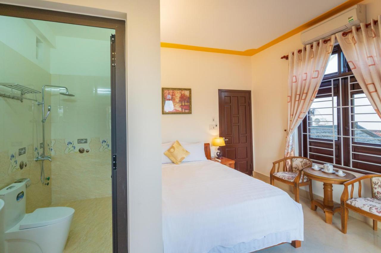 Thinh Phuc * Hoi An