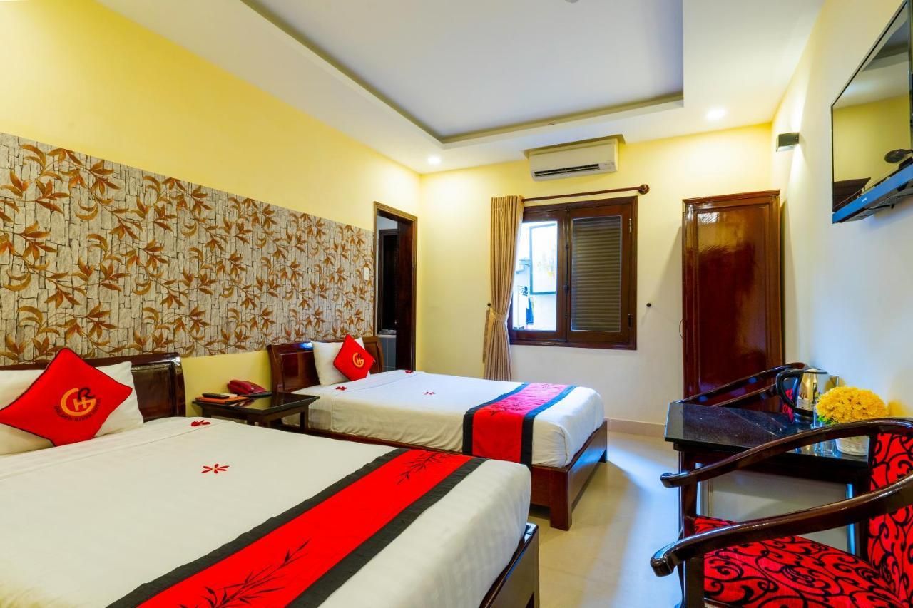Hotel Golden River 3*