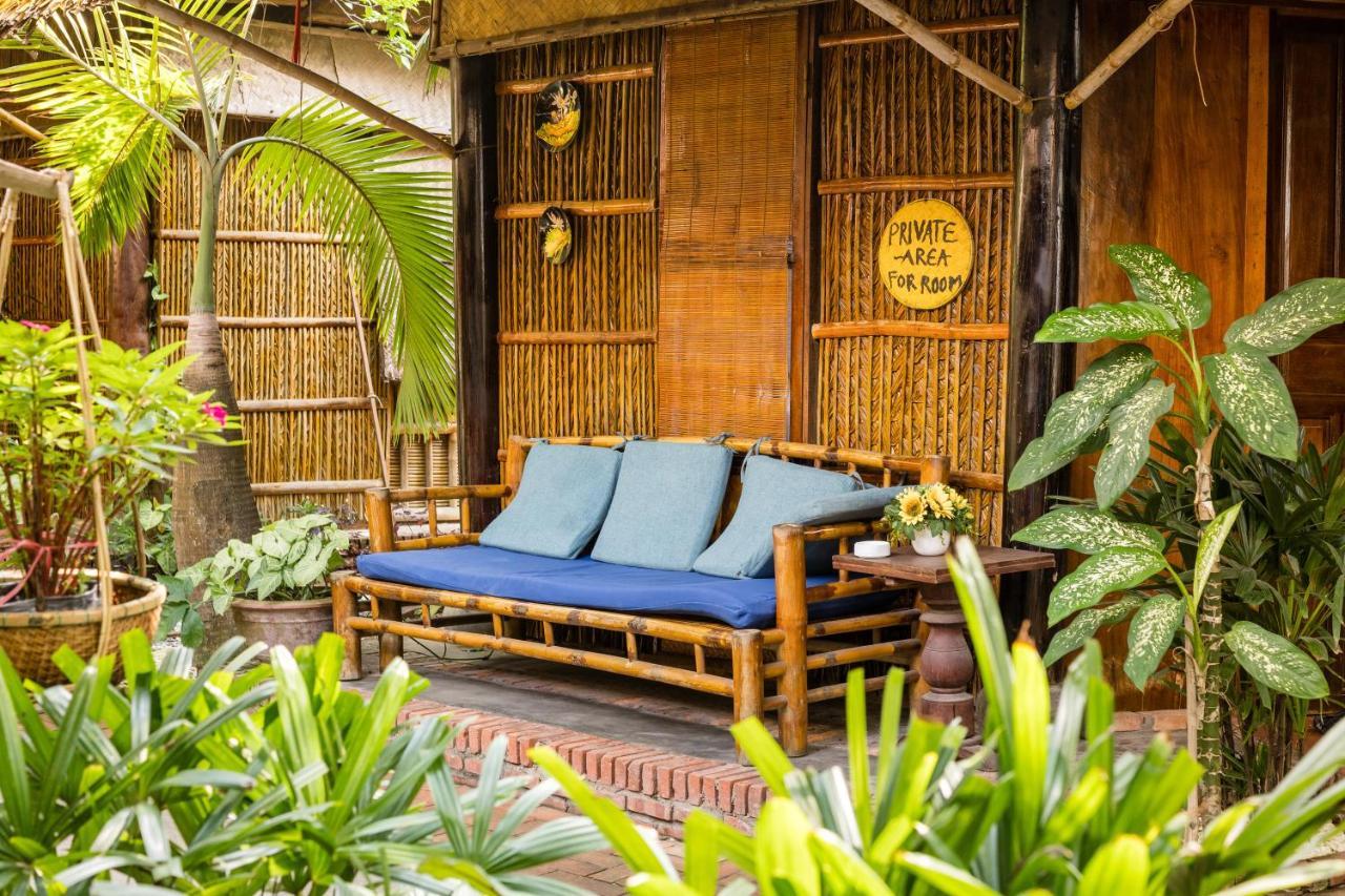 Under The Coconut Tree Homestay Hoi An