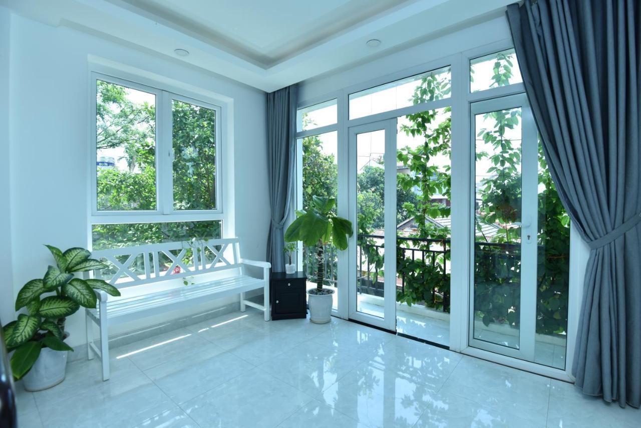 Flamingo - Big With Balcony - Close To Old Town 200m & Temple Bridge - Large Outside Pool For Sun Bathing Villa Hoi An