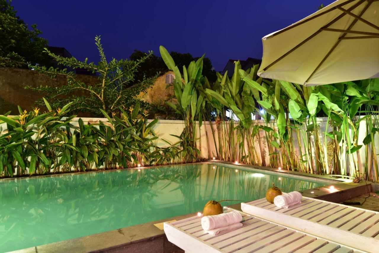 Flamingo - Big With Balcony - Close To Old Town 200m & Temple Bridge - Large Outside Pool For Sun Bathing Villa Hoi An