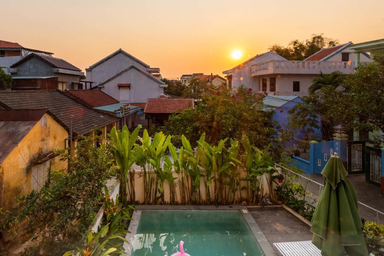 Villa Flamingo - Big With Balcony - Close To Old Town 200m & Temple Bridge - Large Outside Pool For Sun Bathing Hoi An