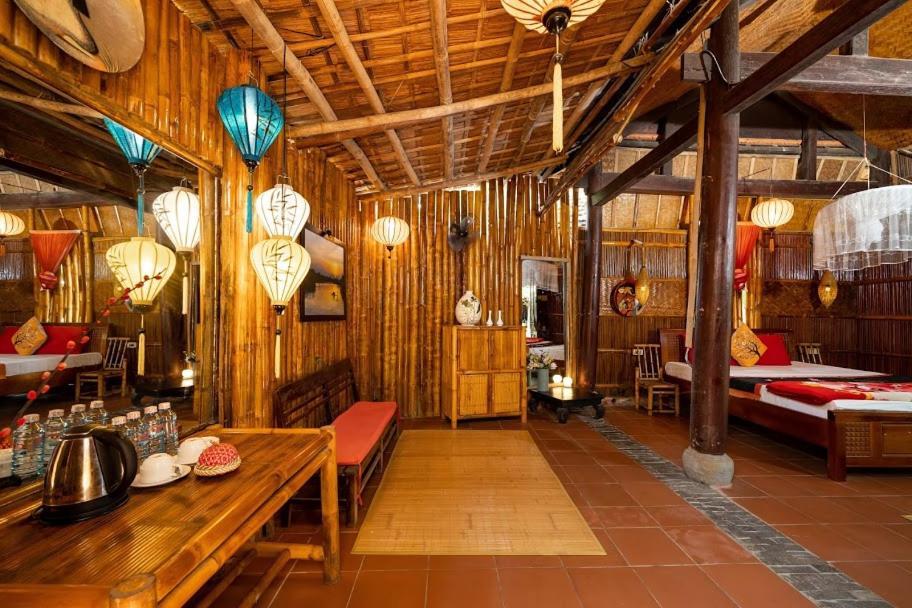 Homestay Under The Coconut Tree *