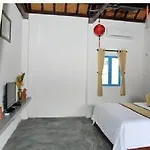 Local Beach Homestay