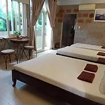 Terra Cotta Homestay