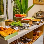 Hoi An Merrily De Art Hotel
