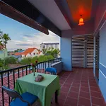 Countryside Moon Homestay