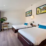 Lacasa Old Town Villa