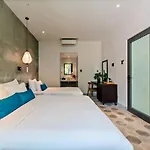 Lacasa Old Town Villa