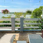 Riverlife Homestay