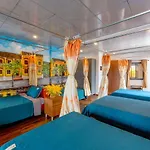 Alley Garden Homestay Hoi An