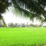 Hoang Y Homestay