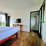 Delightful Romantic 4-Br Villa