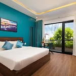 Hoianese Lip Lip Pool Hotel