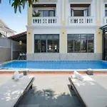 Hotel Front Beach