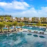 Wyndham Hoi An Royal Beachfront Resort & Villas
