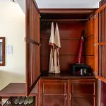 Dubai-Loius Residence