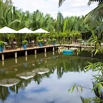 Mayci Boutique Hotel & Restaurant By Amber
