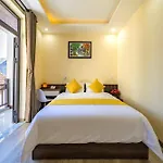 Green Hill Hotel
