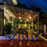 Tre\'S Beach Homestay