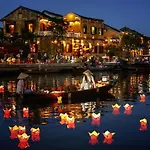 Qualia De Hotel Hoi An - Rooftop Bar City View