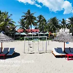 Raon Hoian Beach