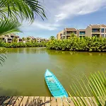 Bt208 Riverside Villa With Private Pool