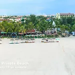 Palm Garden & Pool Villas