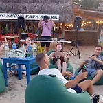 The Seaside Bungalow Hostel And Bar