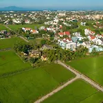 La Uy Villa
