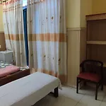Nha Nghi 218