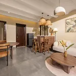 Chilling Hoi An Apt Btw An Bang Beach And Ancient Town