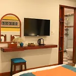 De\'Colore Villa Hoi An
