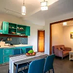 Laluka House