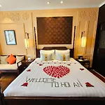 Little Riverside . Một Khách Sạn&Spa Sang Trọng