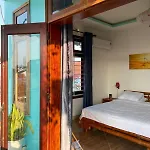 Breezy And Spacious Room In The Central Of Old Town