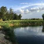 Riverside Hamlet Homestay & Villa