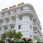 Golden Sunset Hotel