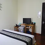 Leaf Homestay