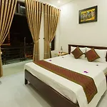 Golden Bee Homestay