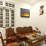 Golden Bee Homestay