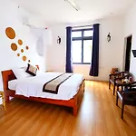 An Bang Sunrise Beach Bungalow