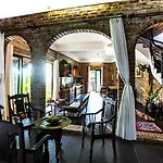 The Faifoo House