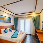 Cic Coliving & Coworking Community Villa