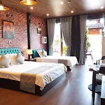 An Bang Stilt House Villa