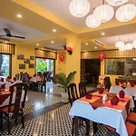 Vinh Hung Old Town Hotel