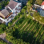 The Bau Bi Retreat
