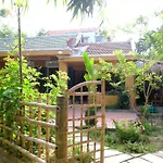 Yen Homestay & Vegan Macrobiotic